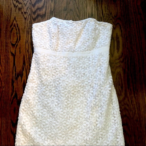 LILLY PULITZER White Strapless Lace Dress With Organza Ribbon Detail Sz 8 - Picture 3 of 10